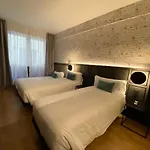 ゲストハウス Bypillow San Mames 4*