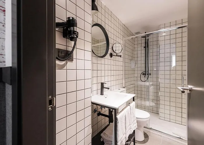 Guest house Bypillow San Mames 4*