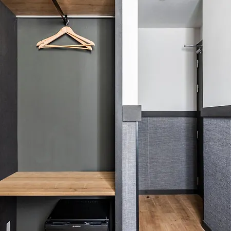 Гостьовий будинок Bypillow San Mames Більбао